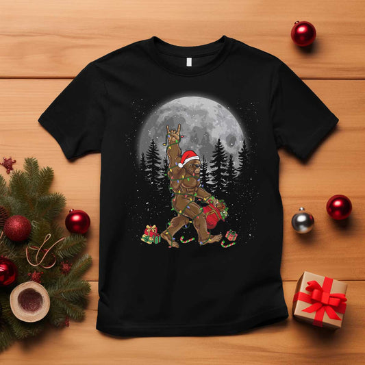 bigfoot-christmas-tree-lights-t-shirt-believe-bigfoot-santa-hat-sasquatch-loves-rock-on