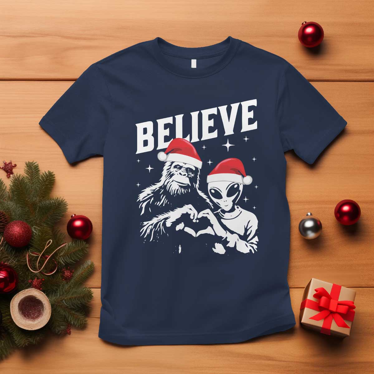 alien-and-bigfoot-christmas-t-shirt