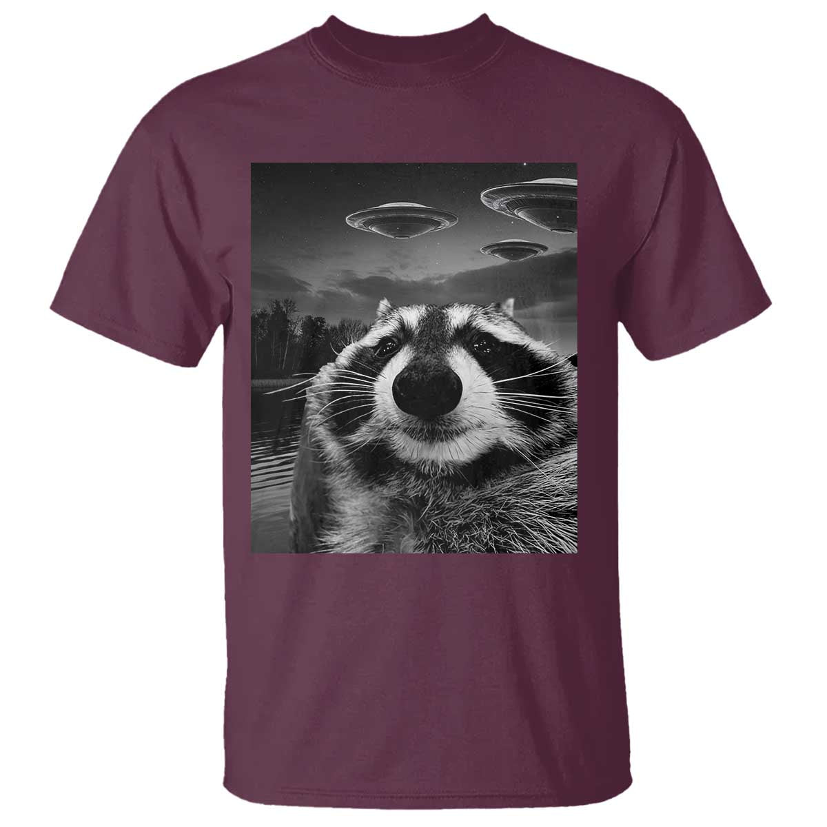 funny-graphic-racoon-selfie-with-ufos-weird-t-shirt-funny-graphic-racoon-selfie-with-ufos-weird