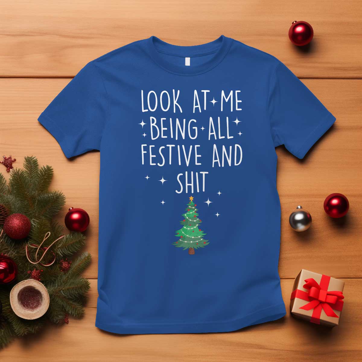 funny-christmas-saying-t-shirt-look-at-me-being-all-festive