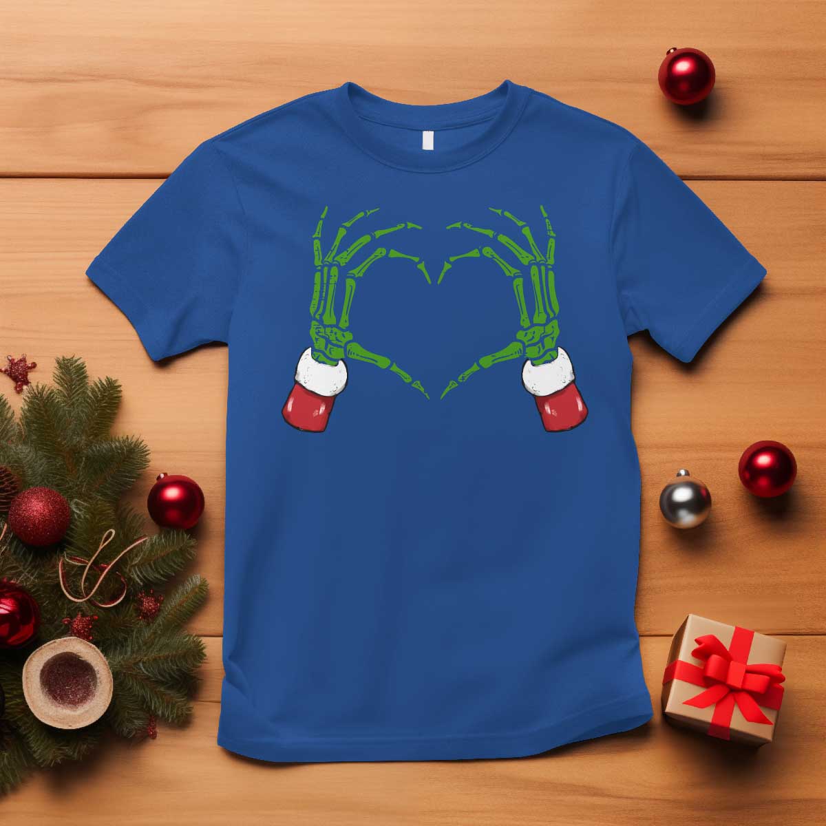 christmas-skeleton-heart-hands-t-shirt