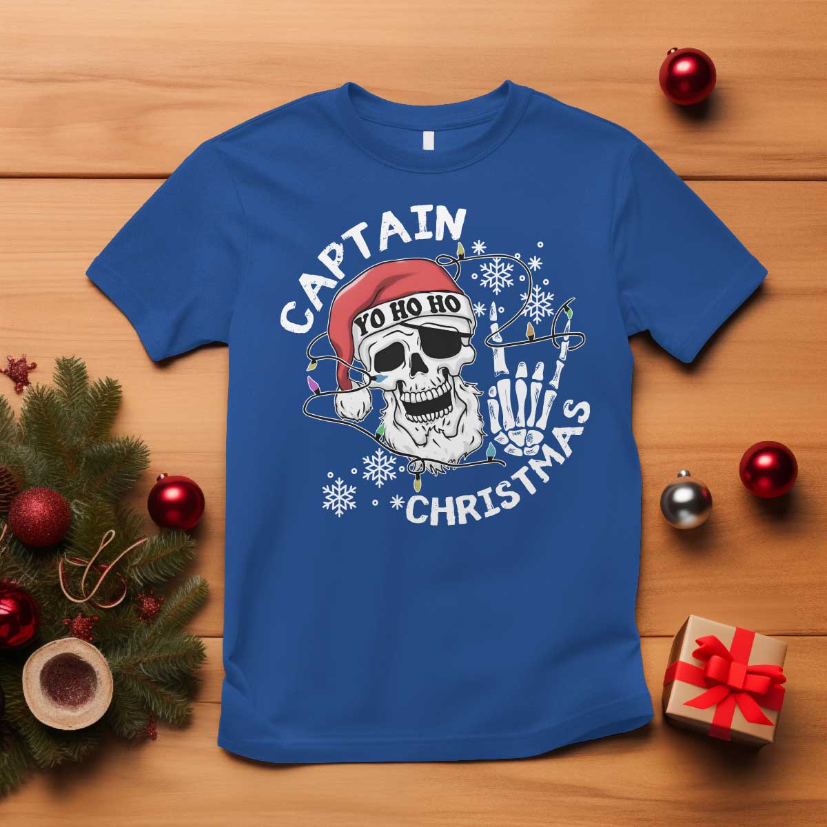 pirate-christmas-t-shirt-skull-skeleton-lights-pirates-caribbean-cruise
