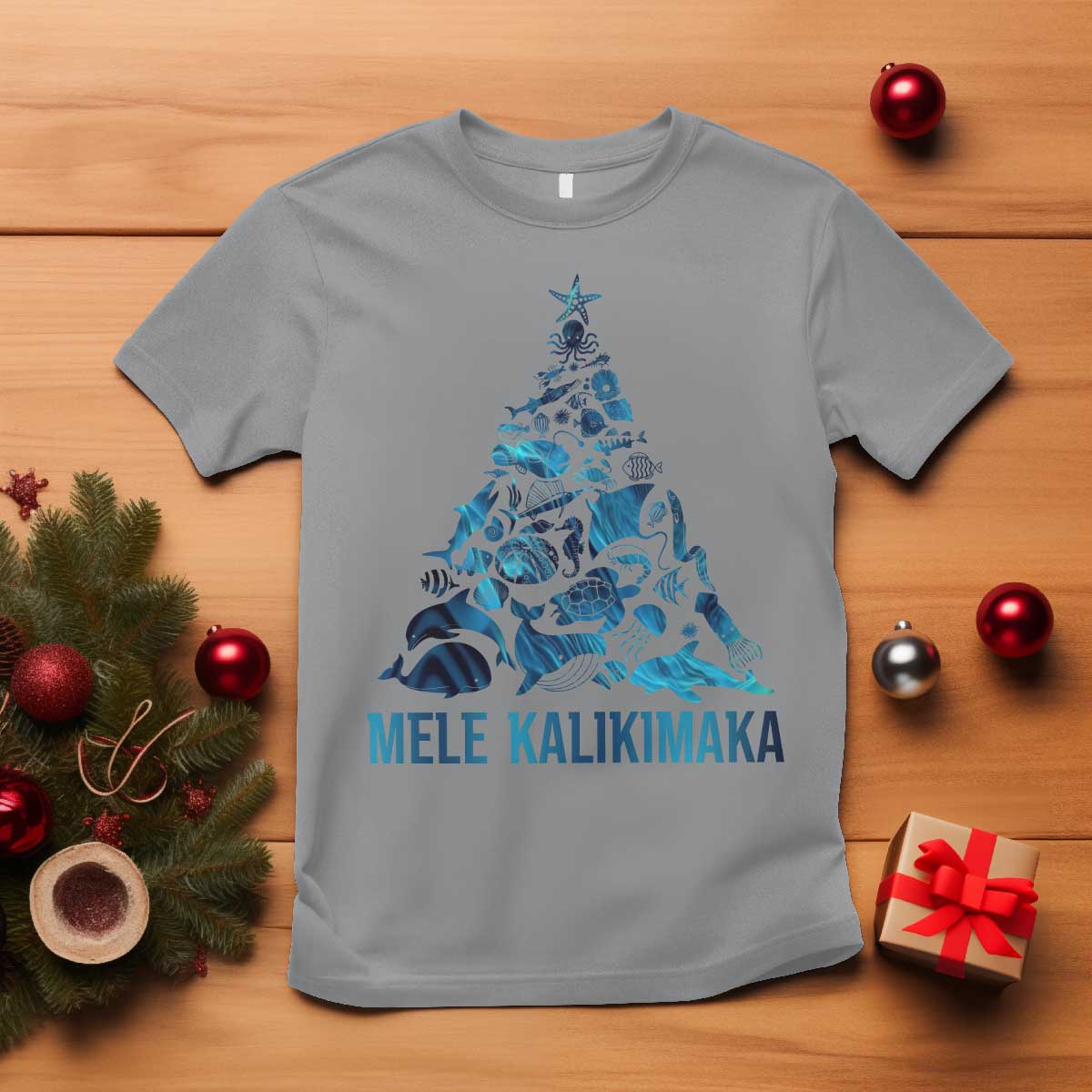 christmas-in-hawaii-t-shirt-mele-kalikimala-sea-animals-xmas-tree