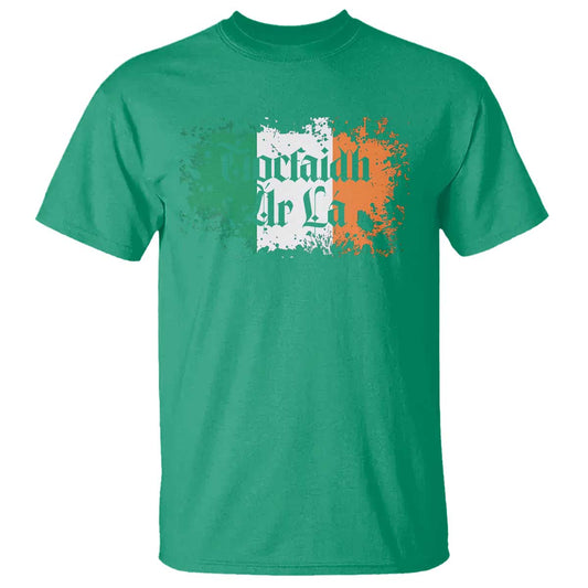 tiocfaidh-ar-la-t-shirt-vintage-irish-ireland-flag