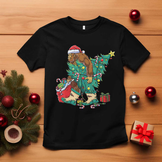 funny-santa-bigfoot-christmas-tree-t-shirt