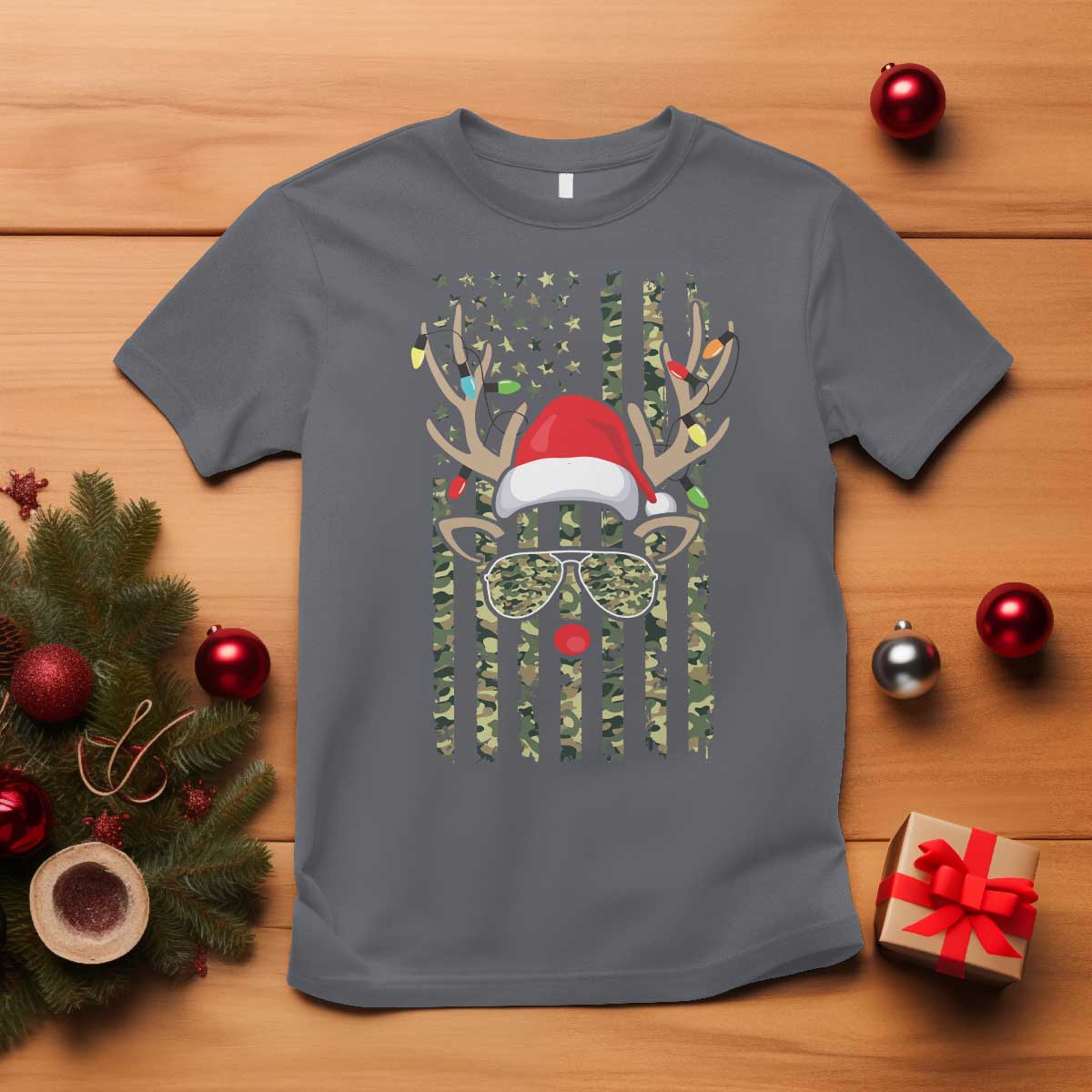 funny-christmas-reindeer-hunting-camo-flag-t-shirt