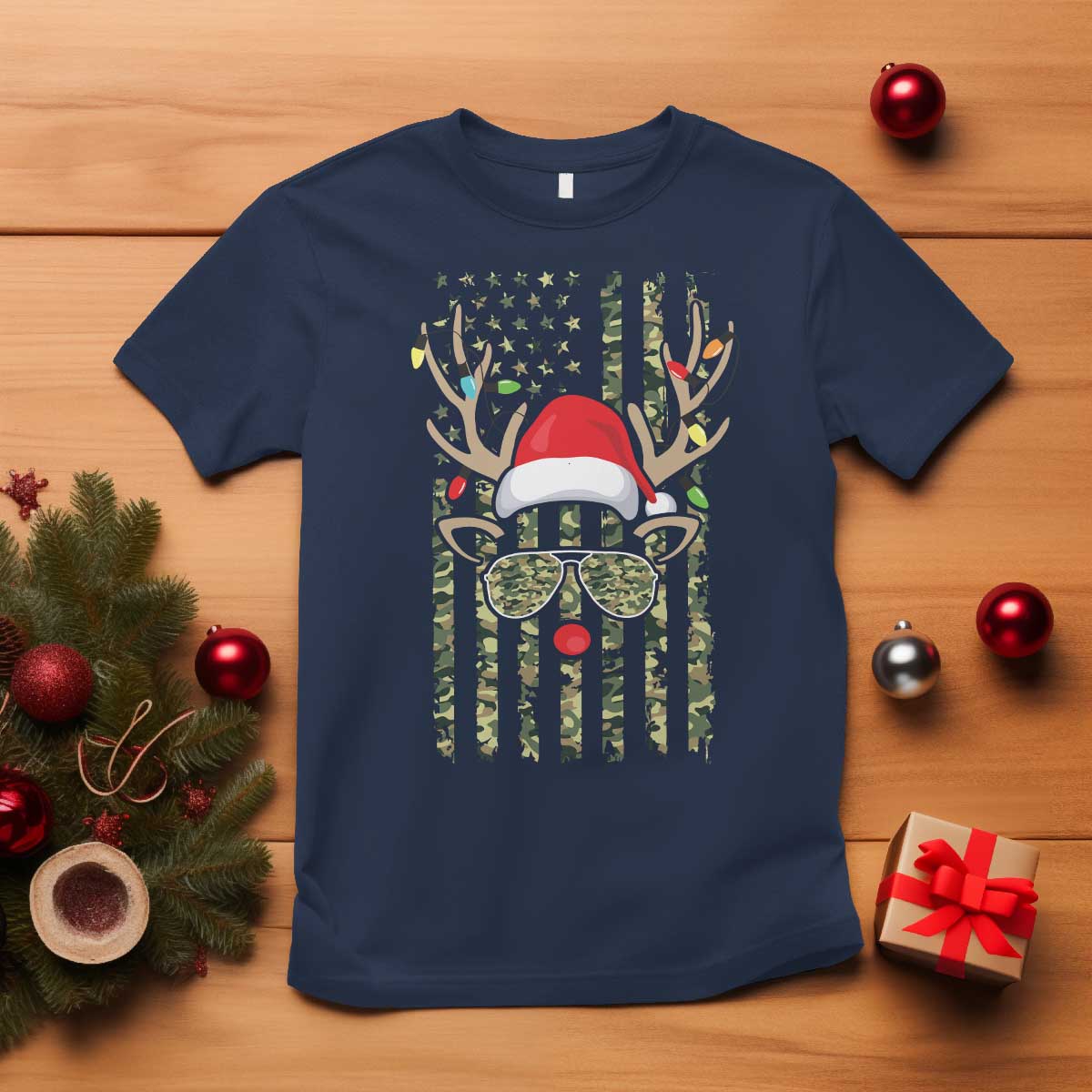 funny-christmas-reindeer-hunting-camo-flag-t-shirt