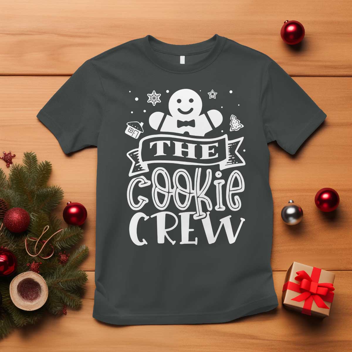 funny-the-cookie-crew-t-shirt-christmas-baking-team-gingerbread