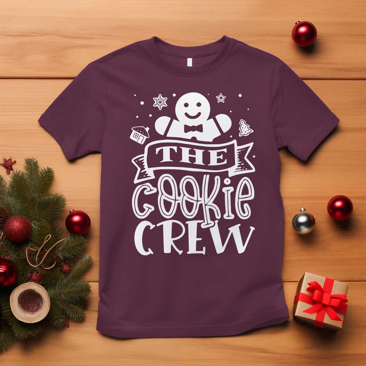 funny-the-cookie-crew-t-shirt-christmas-baking-team-gingerbread