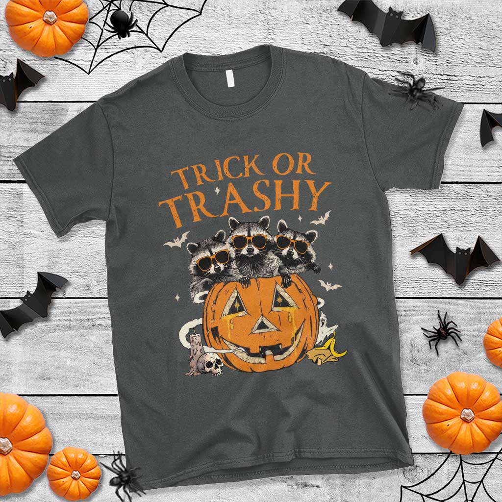 funny-halloween-t-shirt-trick-or-trashy-racoon-vintage-pumpkin-bat-trash
