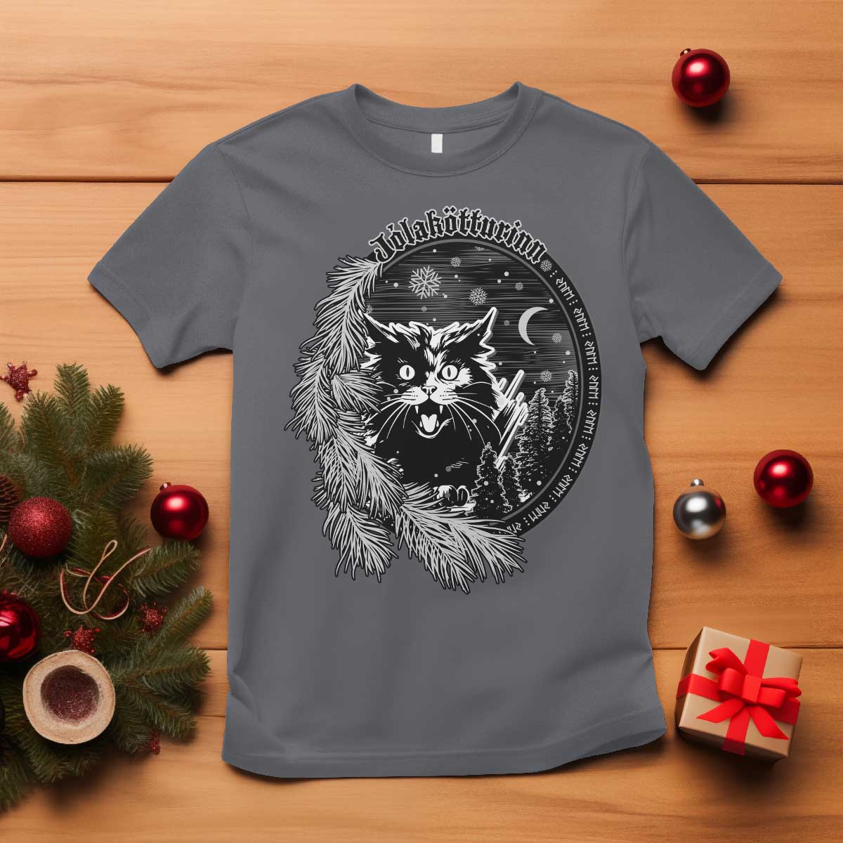 funny-yule-black-cat-mistletoe-jolakotturinn-t-shirt